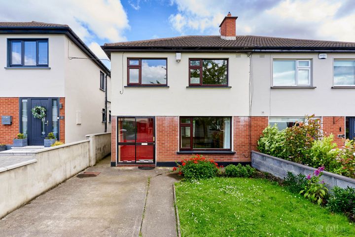 13 Castleknock Glade, Castleknock, Dublin 15, D15HY30