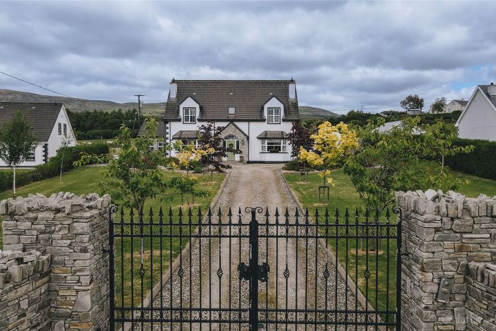 Glenstal, Drumhaggart, Muff, Co. Donegal, F93YW50