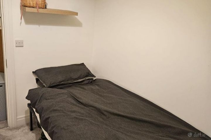 Cliff Road, Greystones, Co. Wicklow