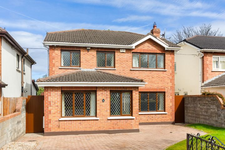 28 Belmont Lawn, Galloping Green, Blackrock, Dublin
