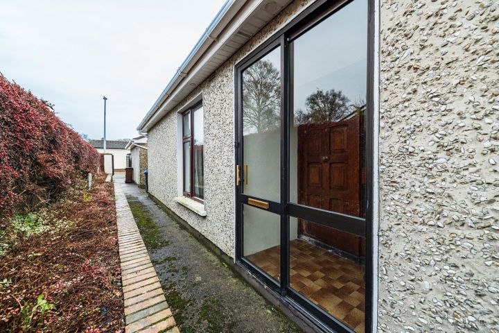 42 Moanbane Park, Kilcullen, Corbally, Co. Kildare, R56H022