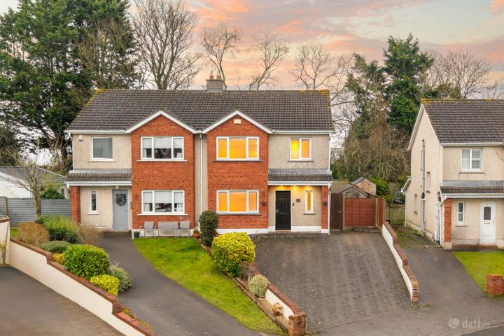 30 Ballymany Manor, Newbridge, Newbridge, Co. Kildare, W12RD35