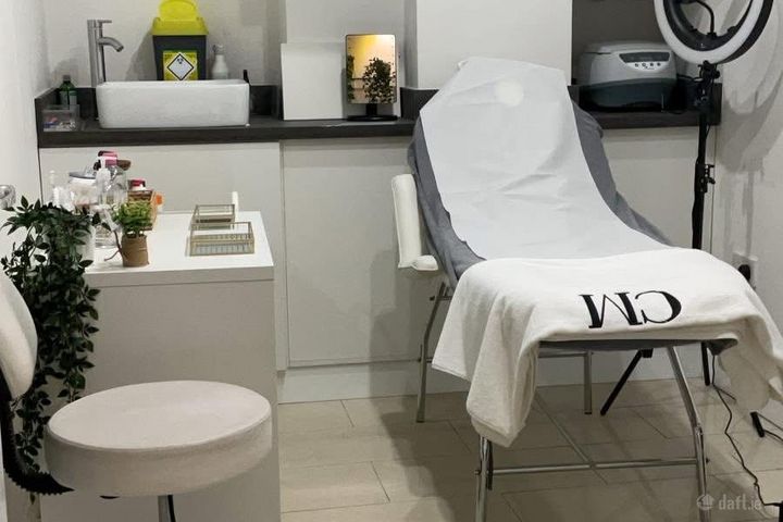 World Of Elegance, 30 Castle Street, Dublin 2, Christchurch, Dublin 8