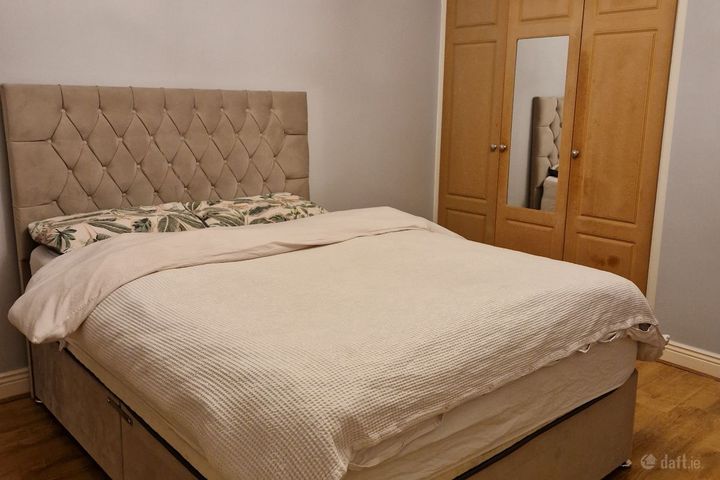 Tara Court, Navan, Co. Meath