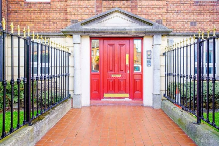 51 Trinity Square, Townsend Street, Dublin 2, Dublin 2, D02R242