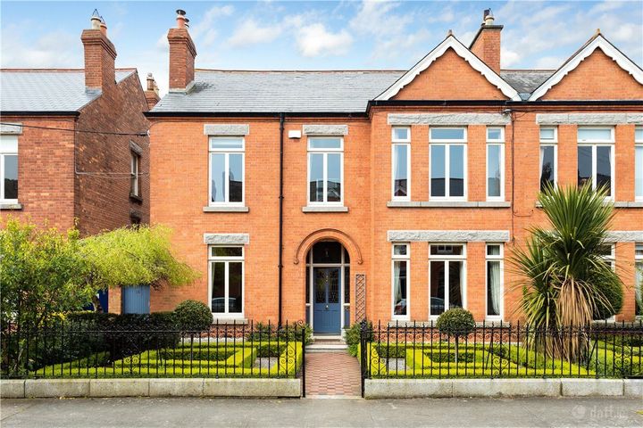 15 Healthfield Rd, Terenure, Dublin 6, Dublin 6, Dublin