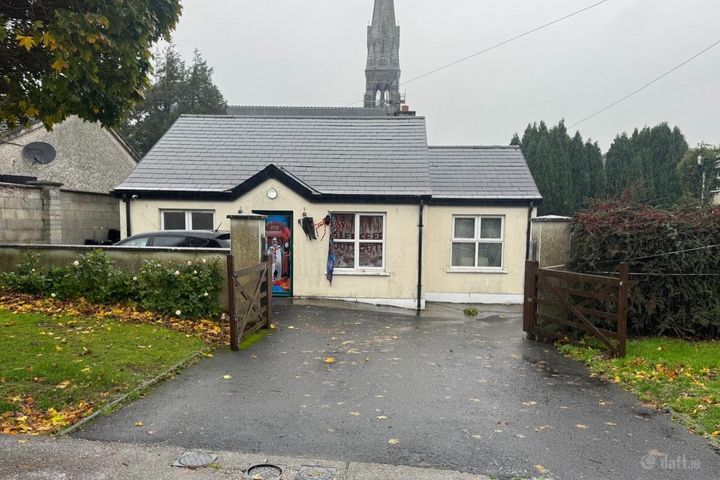 Sheares Avenue, Kilmallock, Co. Limerick, V35WY11