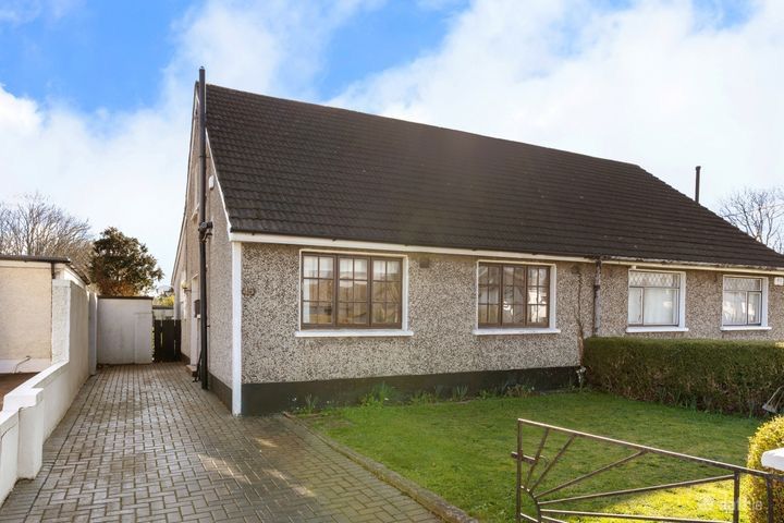 45 Rochestown Park, Sallynoggin, Co. Dublin