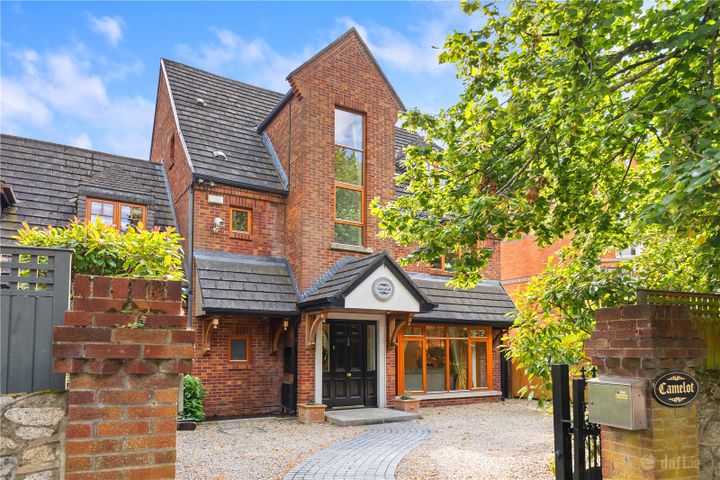 Camelot, 1 Ailesbury Way, Ailesbury Road, Dublin 4, D04X4E3