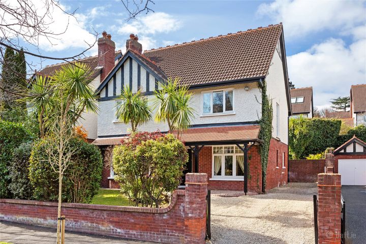 42 Lambourne Wood, Brennanstown Rd, Cabinteely Dublin 18, Dublin 18, Dublin