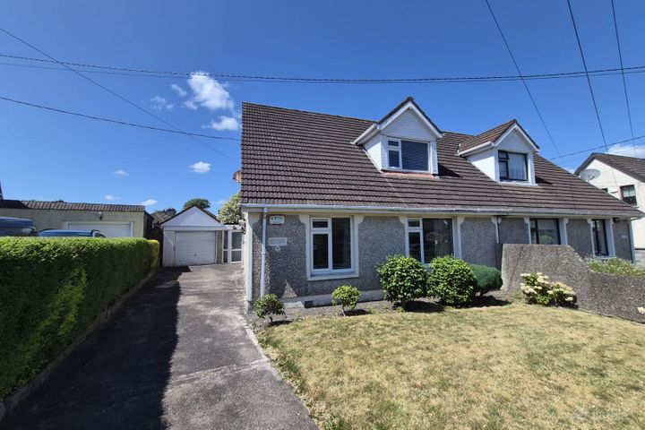 Gortnamona, 39 Clareville Estate, Pouladuff Road, The Lough, Co. Cork, T12H7D3