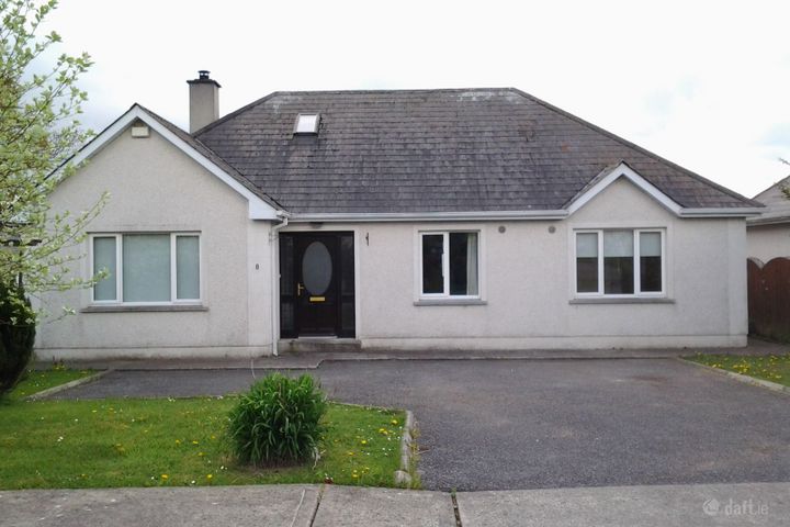 8 Beechwood Park, Tinahely, Co. Wicklow