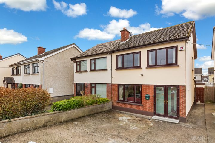 10 Huntstown Court, Mulhuddart, Dublin 15, D15E5FD