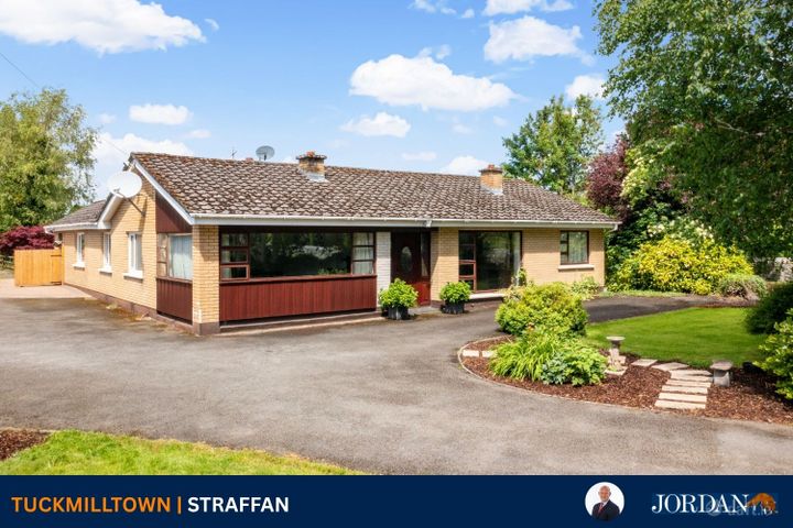 Tuckmilltown on c. 1.11 Acre, Straffan, Co. Kildare, W23H2D7