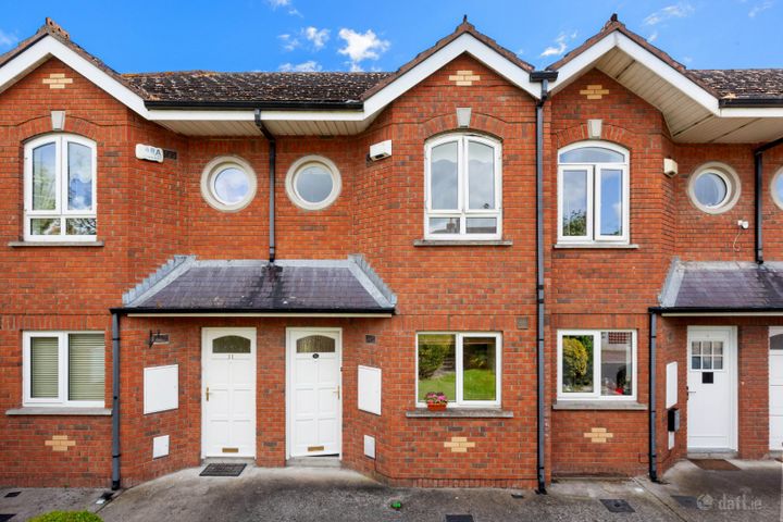 10 Shandon Green, Phibsboro, Dublin 7, D07F9W0