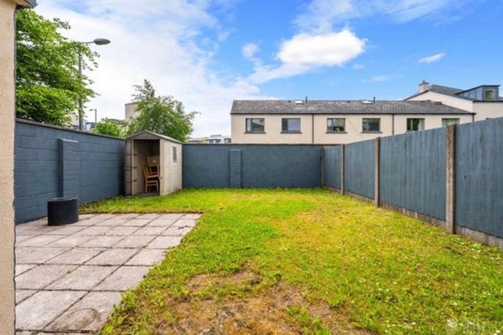 Bridgefield Grove, Curraheen Road, Bishopstown, Cork, Ballinveiltig, Co. Cork