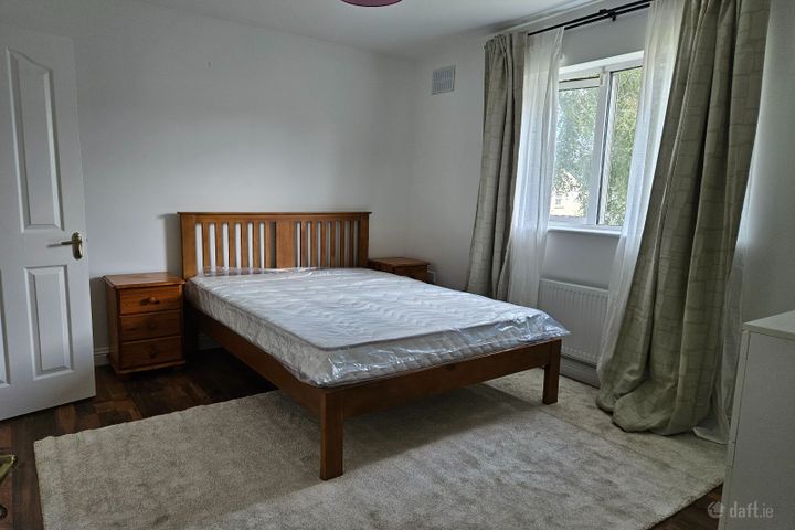 Broadfield View, Kilcullen Road, Naas, Co. Kildare