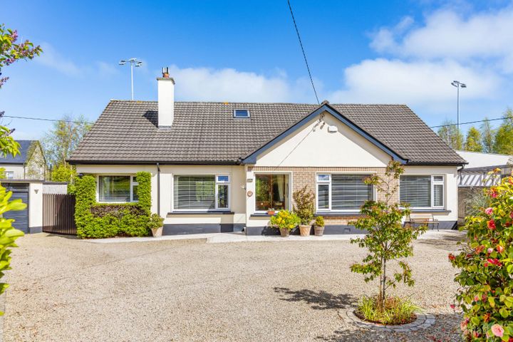 27 Cluny Grove, Killiney, Killiney, Co. Dublin, A96K252