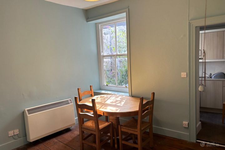Apartment 2 , 4 Mulgrave Place, Cork City Centre, Co. Cork