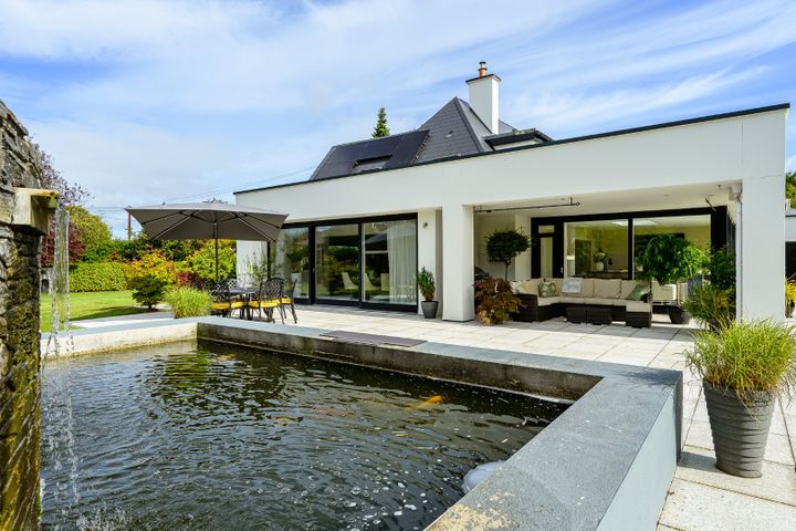 Entwood, Bailick Avenue, Midleton, Co. Cork, P25T296