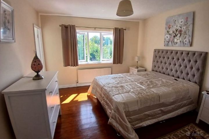 8 Lissen Hall Drive, Swords, Co. Dublin
