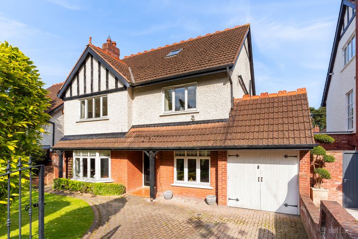 32 Lambourne Wood, Cabinteely, Dublin 18, Dublin 18, Dublin