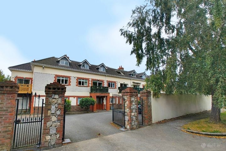 Apartment 4, Broomfield Hall, Shankill, Dublin 18, D18X590