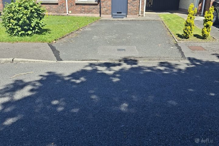 22 The Elms, Spollanstown, R35 X008, Tullamore, Co. Offaly