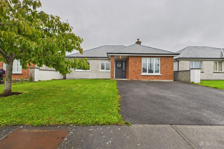 46 Rath Bawn, Portnick, Ballinasloe, Co. Galway, H53DA07