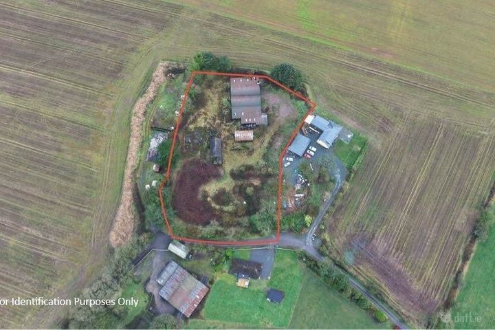 Lands Farran, Mourneabbey, Mallow, Co. Cork