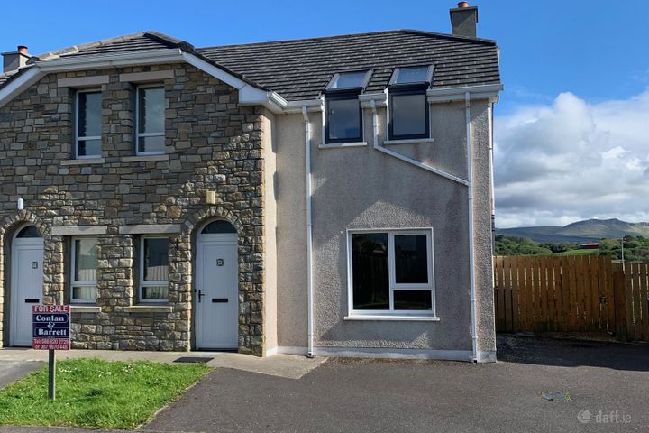 8 Cois Na Habhainn, Tullaghan, Tullaghan, Co. Leitrim, F91A0T4