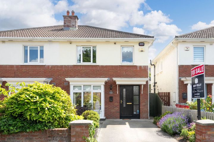 13 Woodstown Heights, Knocklyon, Dublin 16, D16AX22