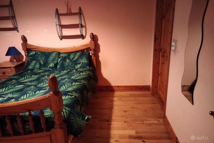 Roscrea Rd, Birr, Co. Offaly