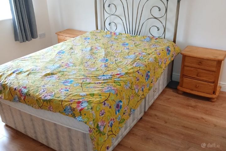 27 Esker Manor, Lucan, Lucan, Co. Dublin