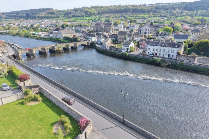 Old Bridge House, The Weir, South Quay, Carrickbeg, Carrickbeg, Co. Tipperary, E32X339