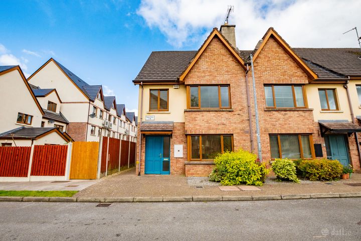 1 Maple Drive, Royal Canal, Ardmore Road, Westmeath