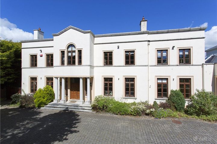 17b Avoca Ave, Blackrock, Dublin, Dublin