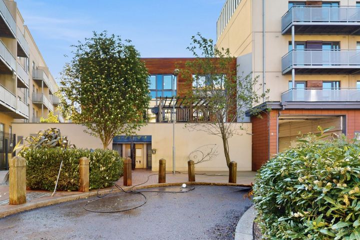 2 Lock-Keepers Walk, Royal Canal Park, Royal Canal Park, Dublin 15, D15R9T8