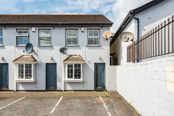 1 Eyre Court, Eyre Street, Newbridge, Co. Kildare