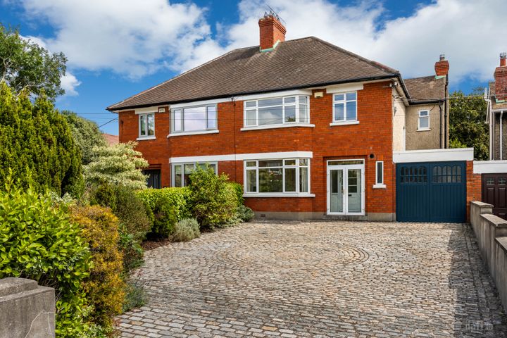 124 Castle Avenue, Clontarf, Dublin 3, D03X821