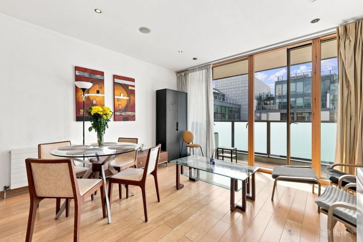 63 Baltrasna House, IFSC, Dublin 1, D01R275