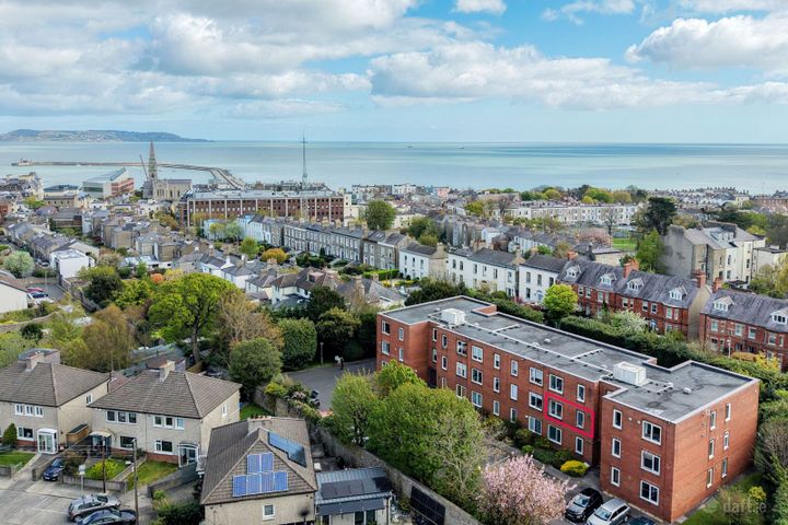 6 Corrig House, Corrig Avenue, Dun Laoghaire, Co. Dublin, A96KR04