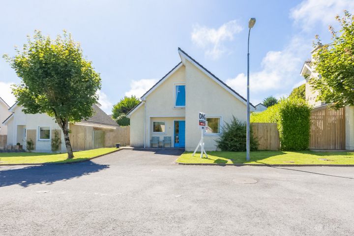 15 Dunmore Holiday Villas, Dunmore East, Co. Waterford, X91R2C8