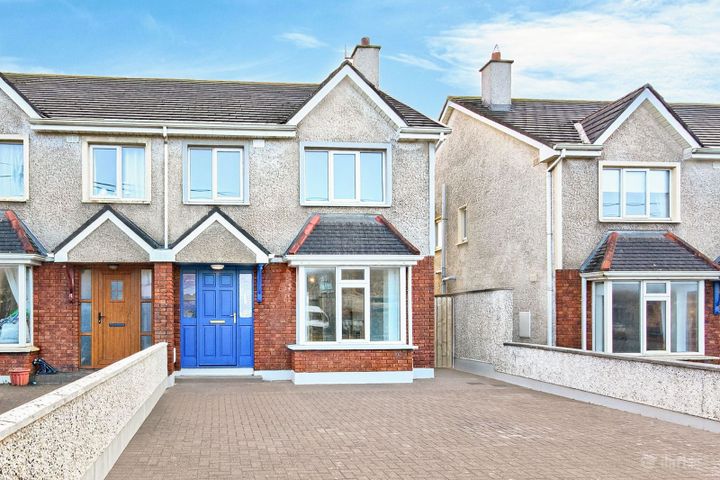 2 Seacrest View, Shore Road, Strandhill, Co. Sligo, F91K7H9