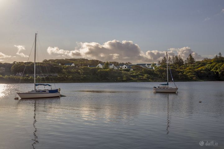 Ardbear, Ballyconneely Road, Clifden, Co. Galway