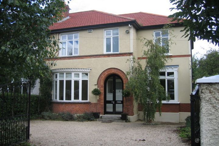 37 Stillorgan Park, Blackrock, Dublin