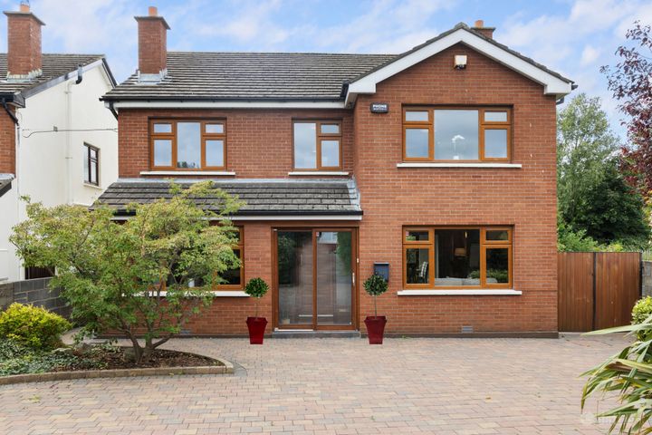40 Oakdale Drive, Johnstown Road, Cabinteely, Dublin