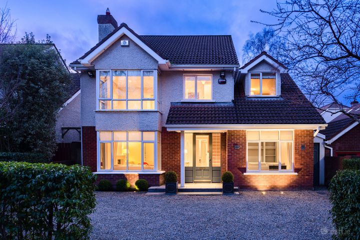 16 Holmwood, Brennanstown Rd, Dublin 18, Dublin 18, Dublin