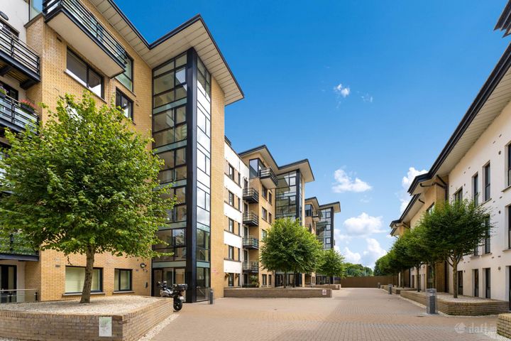 70 Academy Square, Navan, Co. Meath, C15RD40