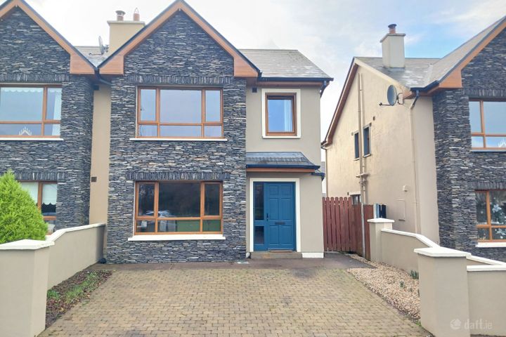 9 Cathair Lakes, Killorglin, Co. Kerry, V93PY79